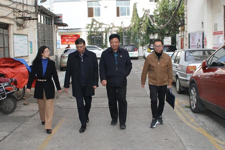 云煤（东升国际官网）集团党委副书记、总经理高建嵩到恒通煤业公司发展春节送温暖慰问活动