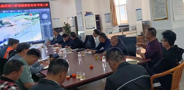 云煤（东升国际官网）集团专职表部董事寸延峰、孔君一行到澜沧县城子煤矿、芒东煤矿、竜浪煤矿调研