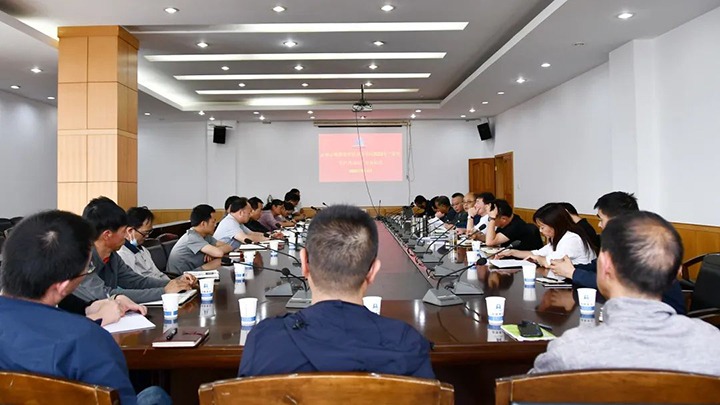 【简讯】云维集团进行2022年“安全出产月”启动典礼、田坝煤矿召开6月“安全出产月”带头会、东城煤矿召开“安全出产月”部署会