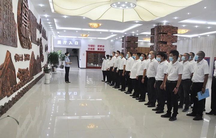 【简讯】陆东煤矿公司到曲靖市监狱发展警示教育｜昆明煤炭设计钻研院发展青年人才培训会｜田坝煤矿公司干部职工旁观宣威市文艺演出