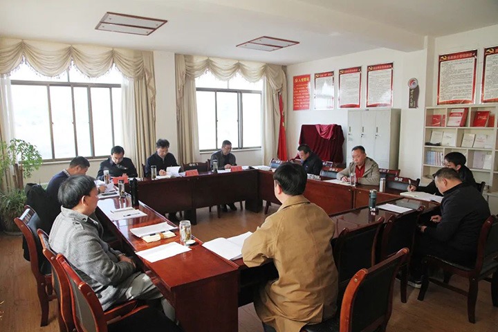 云煤（东升国际官网）集团领导组一行到后所煤矿公司领导年度民主生涯会