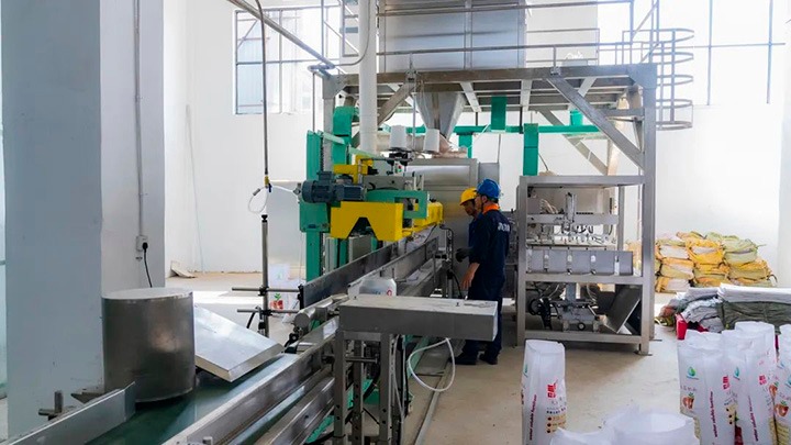 【简讯】解化化工分公司5万吨/年大量元素水溶肥装置建设落成