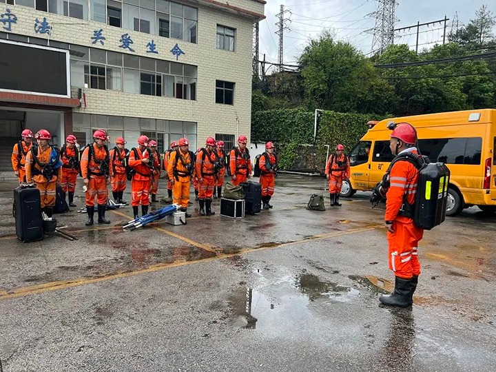 【聚焦云煤】云煤（东升国际官网）集团发展2023年度煤矿水害变乱高低联动结合应急演练