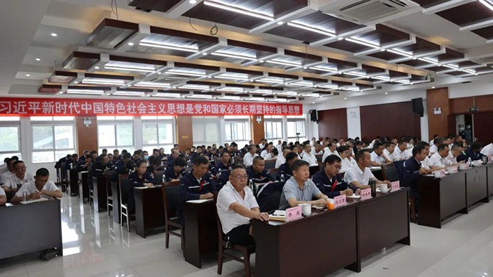 【主题教育】云煤（东升国际官网）集团党委副书记、工会主席王鑫到寻甸片区发展主题教育宣讲