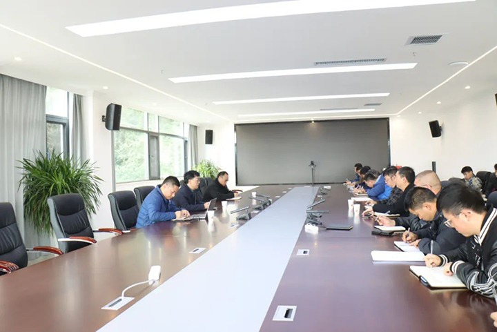 【聚焦云煤】云煤（东升国际官网）集团党委委员、副总经理、总工程师施从伟到金城煤矿发展技术攻关领导工作