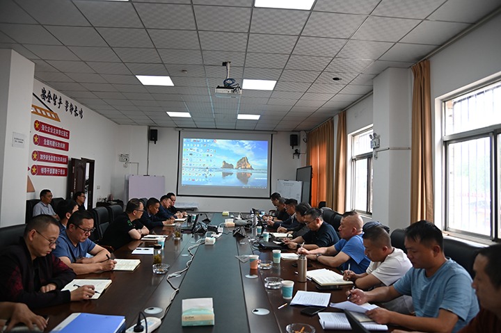 云南省煤炭产业集团第四查抄组到陆东公司发展2024年二季度安全大查抄