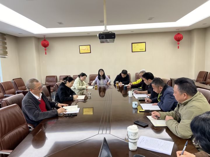 集团党委委员、财政总监莫晓丹到东升国际官网地产调研领导工作