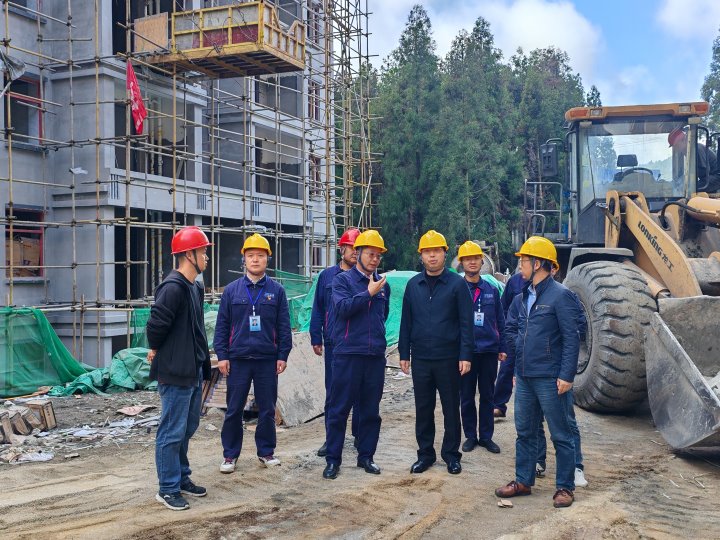 云煤集团副总经理杜昌华到四角地煤矿发展调研领导